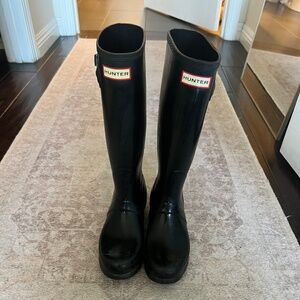 Hunter rain boots